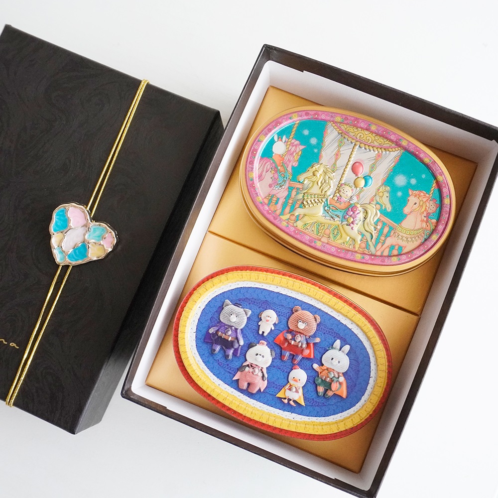 【母の日】 Gift Box - 選べる2缶セット -( B「コジコジ缶2・ヒーロー缶」)